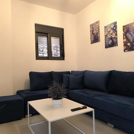 Duka Apartments Sarandë Exteriör bild